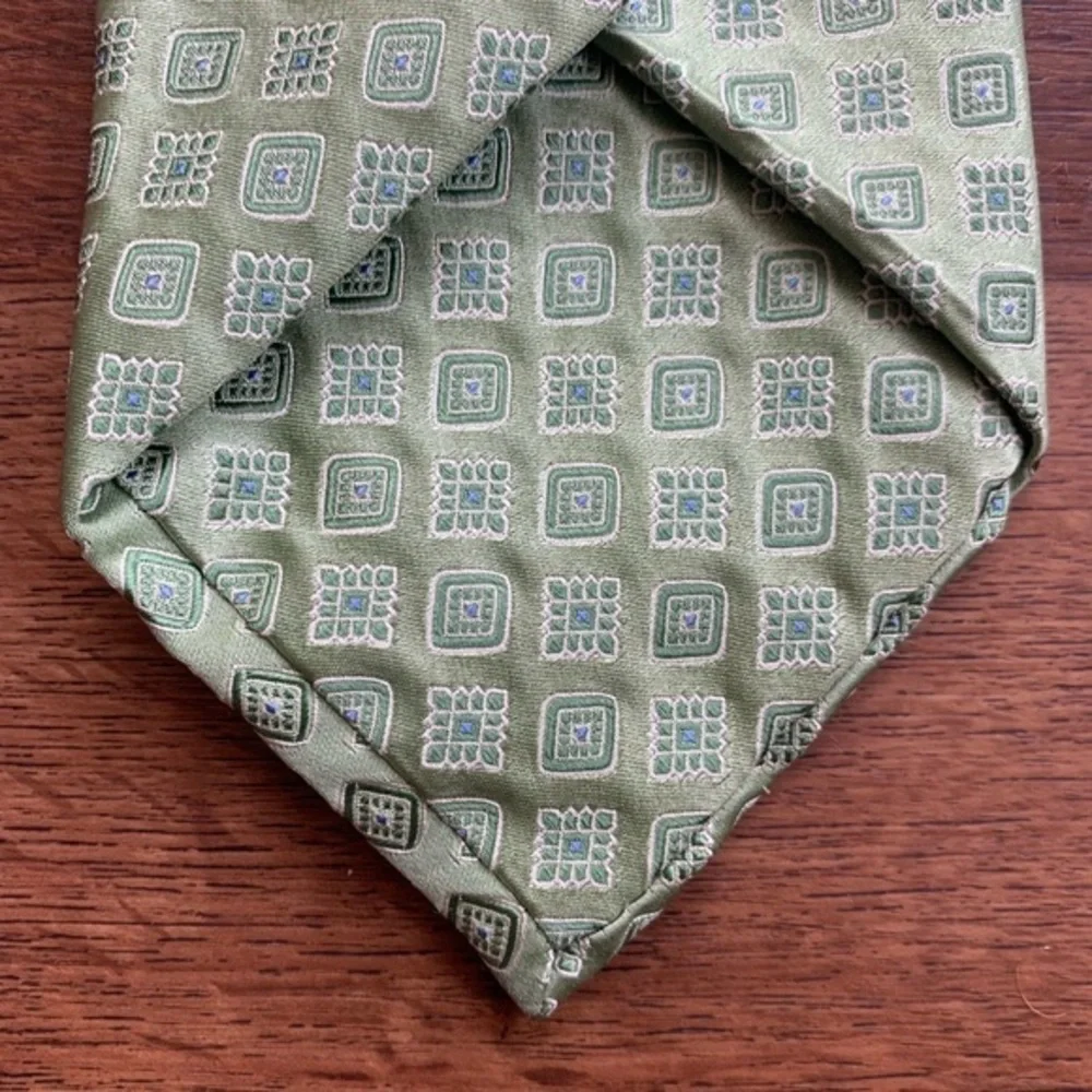 Brooks Brothers “Golden Fleece” Silk Tie NWT